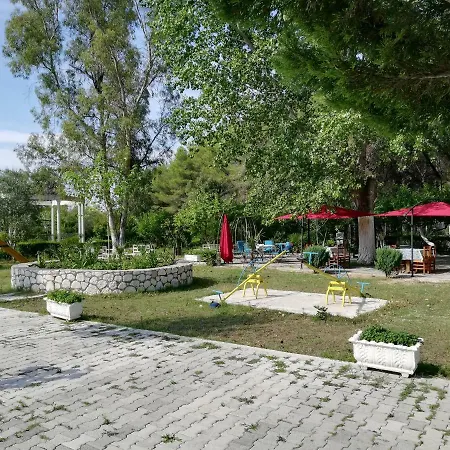 Hotel Fermer Narte